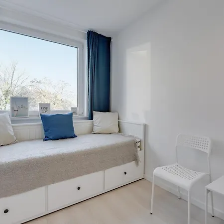 Bursztynek Gospody Apartment *